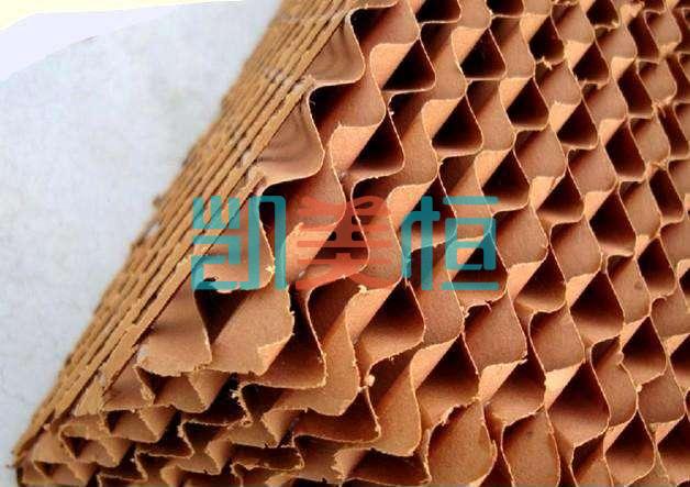 <a href=http://www.blumenriviera.cn target='_blank'>凱美恒</a>濕簾